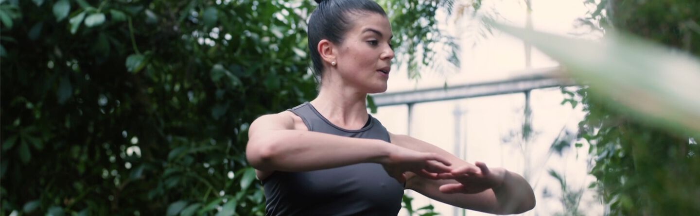 A 1-hour midday routine that will awaken your senses