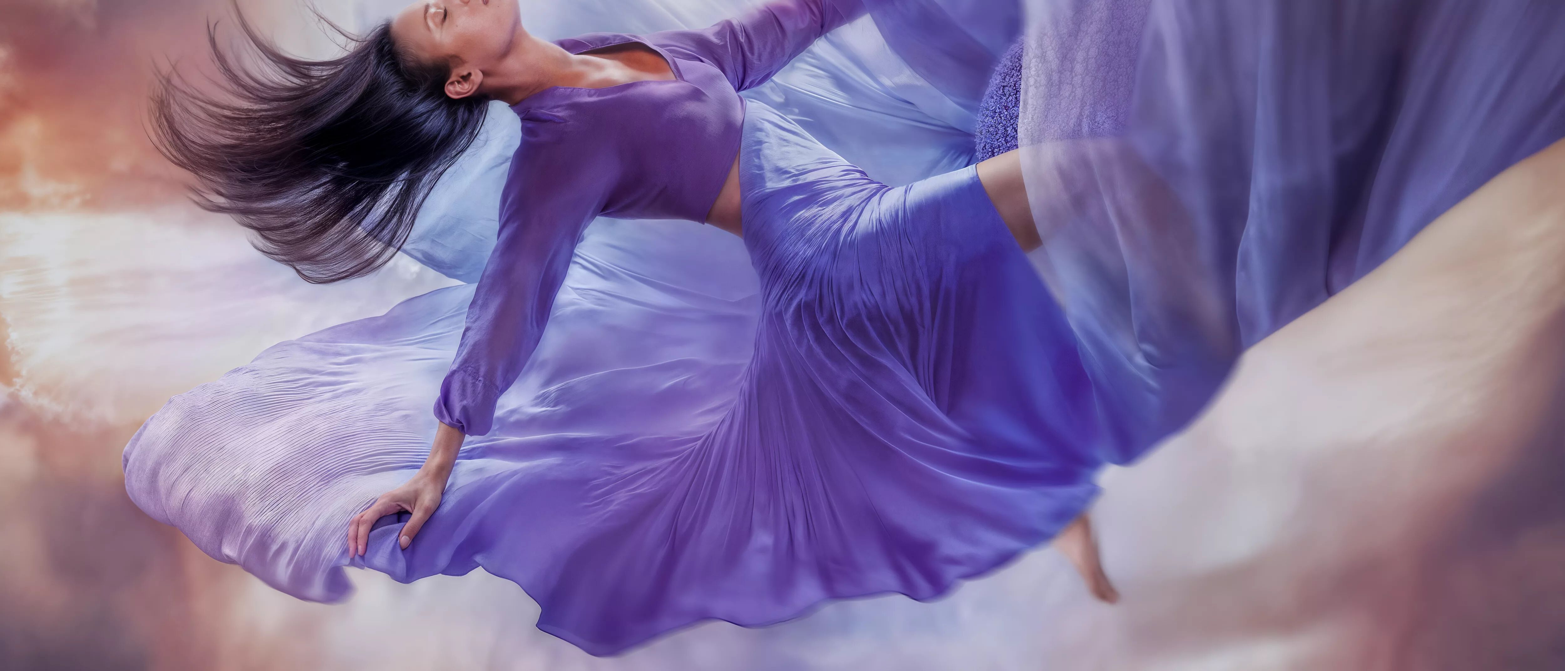 Experience our dream-enhancing soundscape